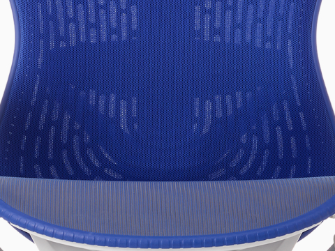 Front view of a Mirra 2 chair with a Butterfly back in ultramarine blue and alpine frame.