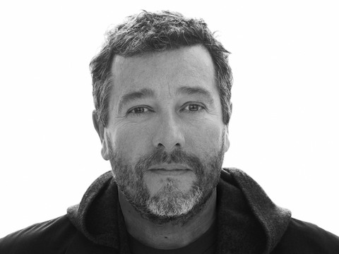 Seleccione para obtener más información sobre los productos de Philippe Starck, el pensamiento de diseño y los premios.