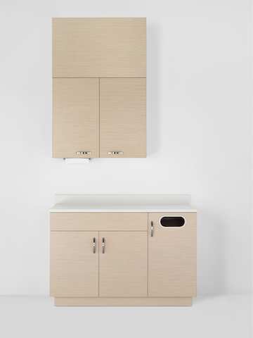 Overhead Mora System clinical casework mounted above Mora base cabinets.