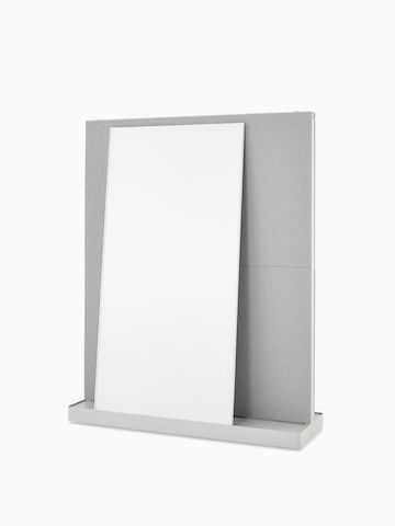 A grey, fully cladded OE1 Agile Wall with marker board, viewed from an angle.