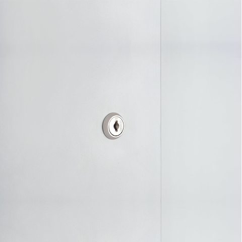 A close-up of a key lock as an option.