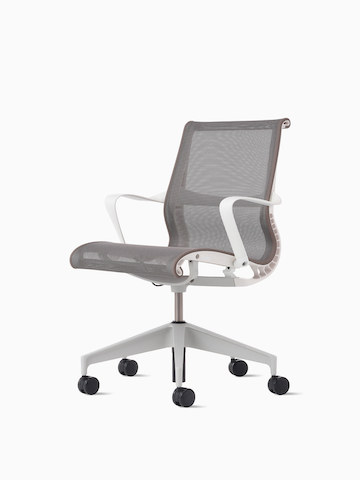 Front-angle view of a Setu Chair with fixed arms and frame in white, base in silver, and suspension in light brown.